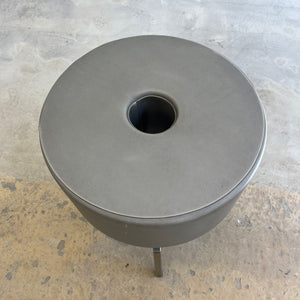 Donut Hocker silbergrau Leder
