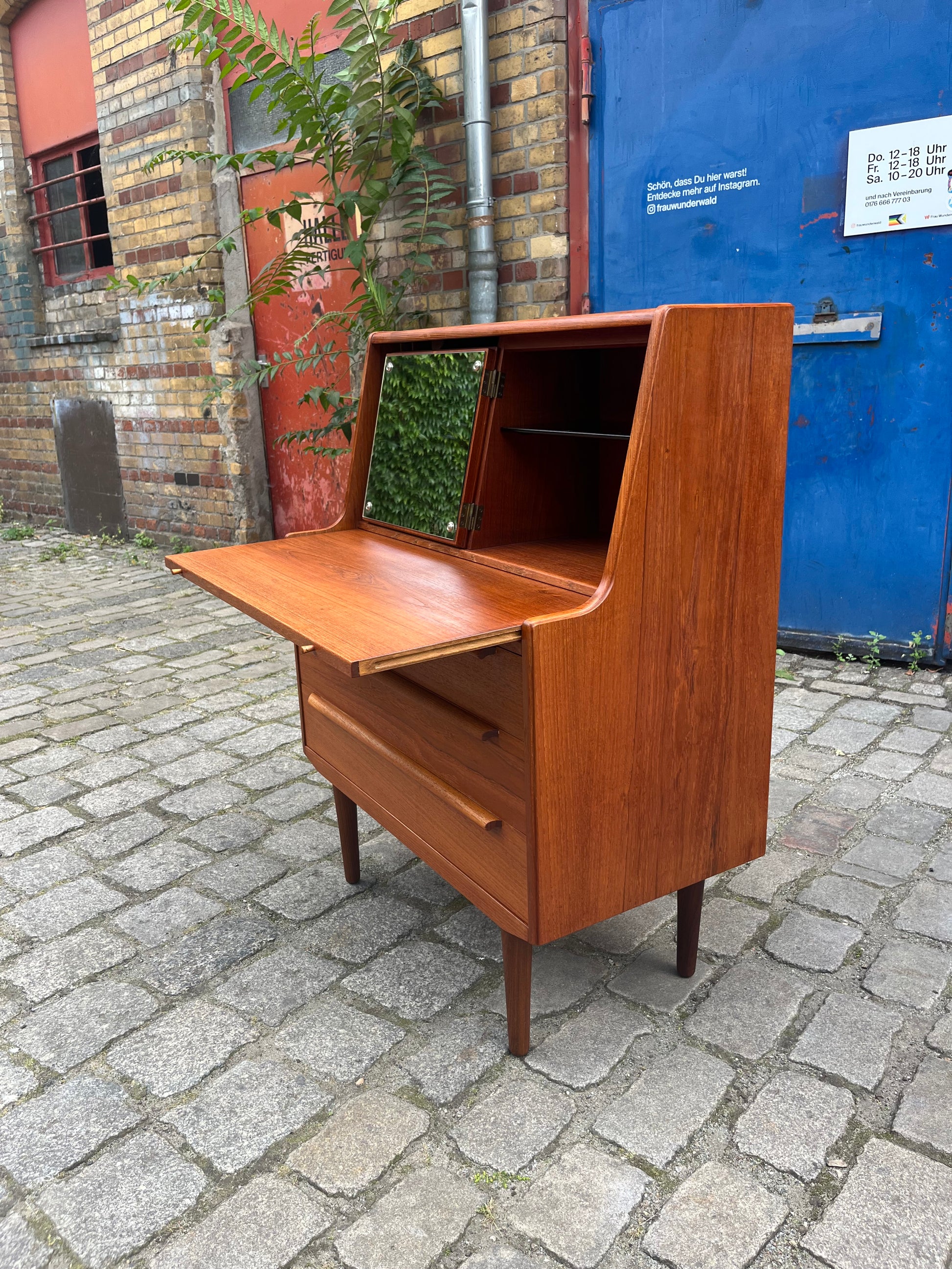 Sekretär Teak mit Spiegel aus Dänemark