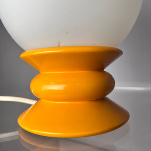 Tischlampe gelb Opalglas von Temde