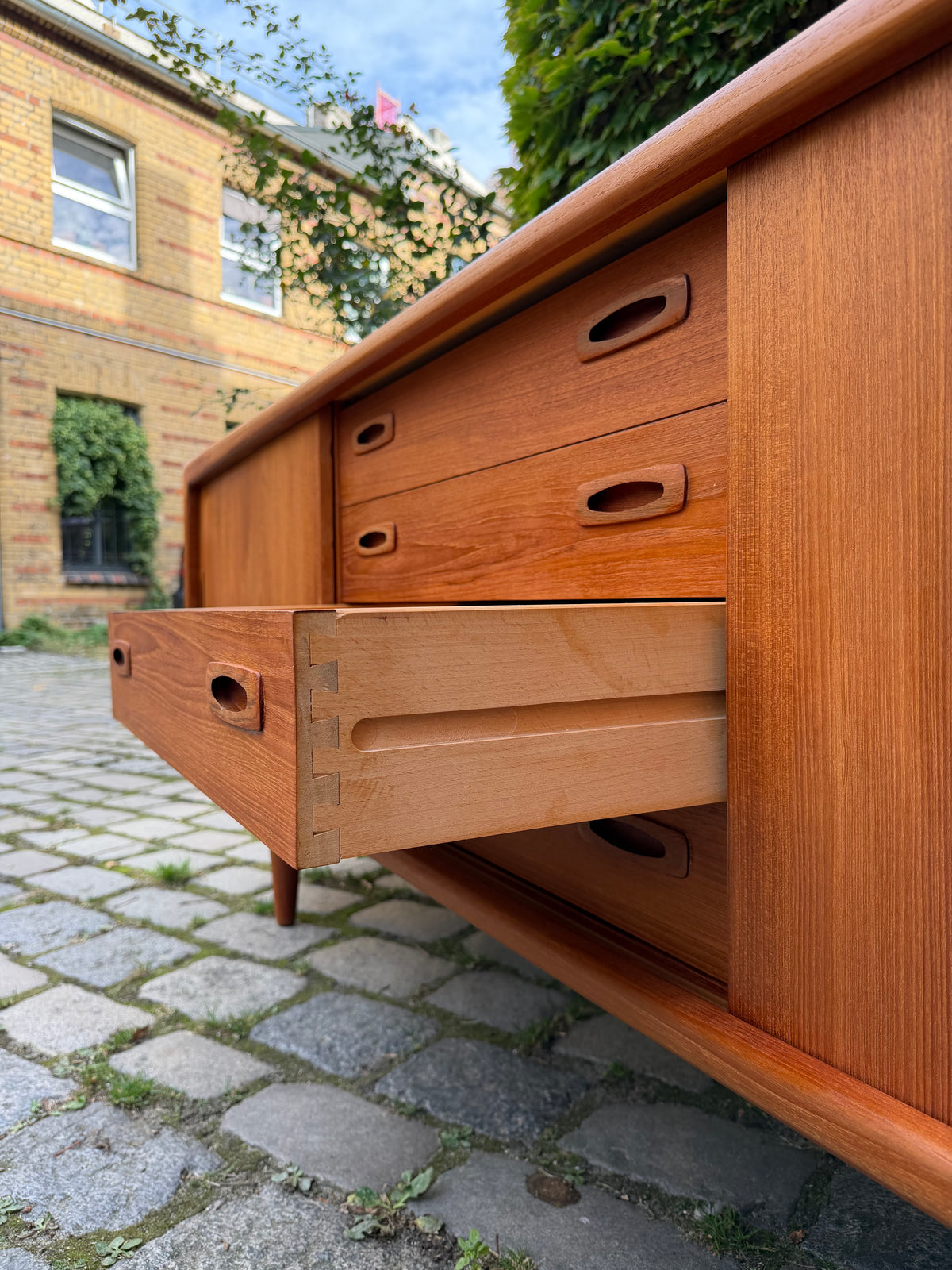 Sideboard Teak von H.P. Hansen