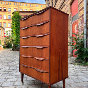 Kommode Tallboy von Klaus Okholm für Trekanten 60er