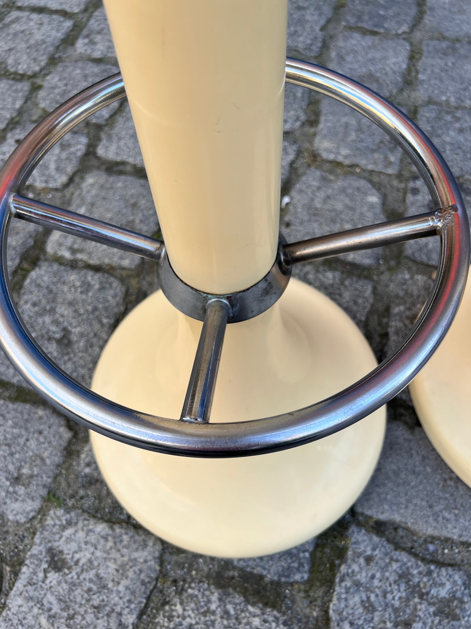 Barhocker creme orange von Friedrich Stuckenbröker für Lockhausen Plastik