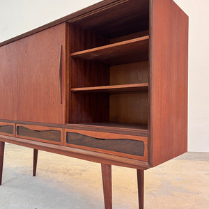 Highboard Teak aus Dänemark