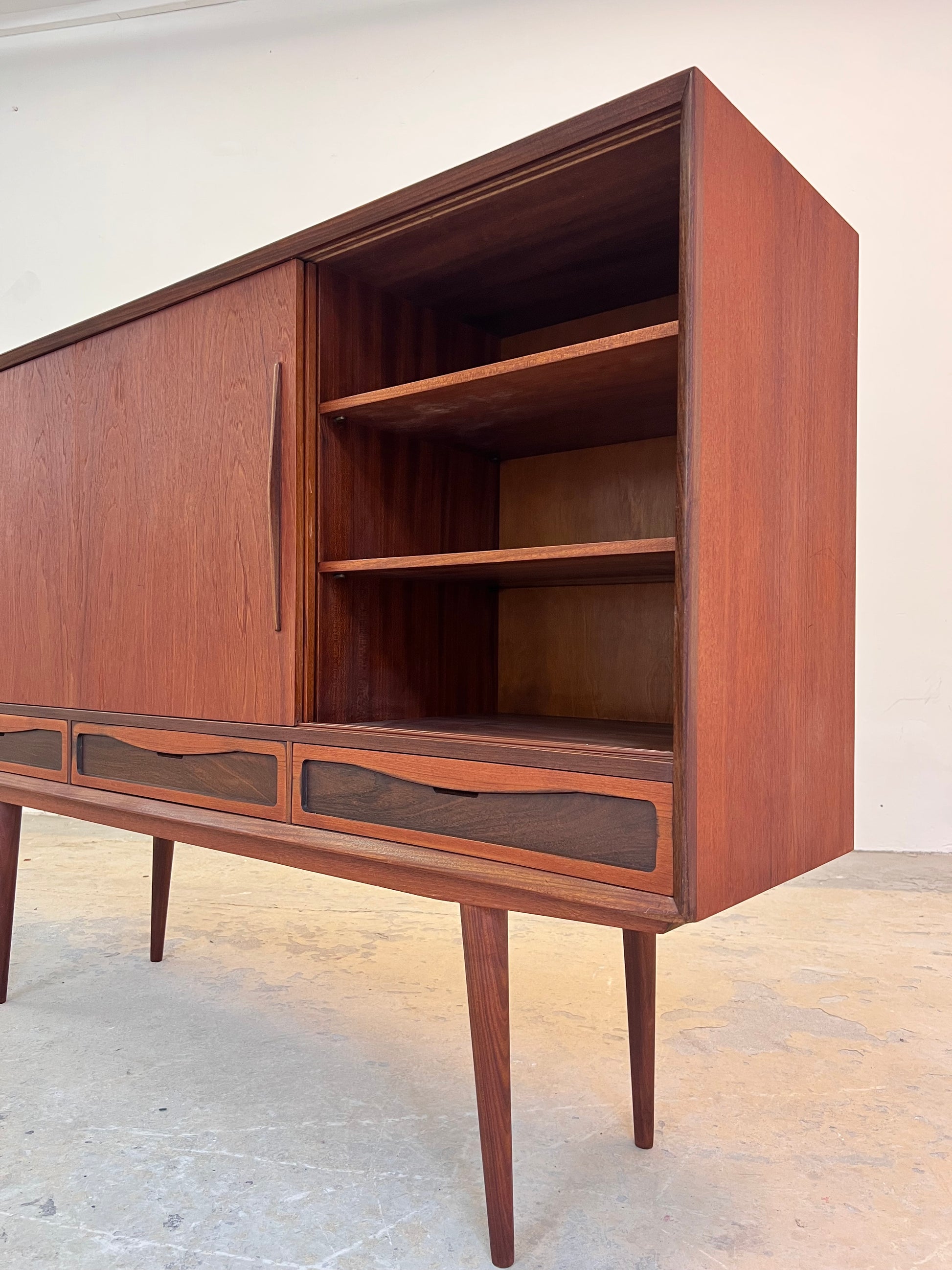 Highboard Teak aus Dänemark