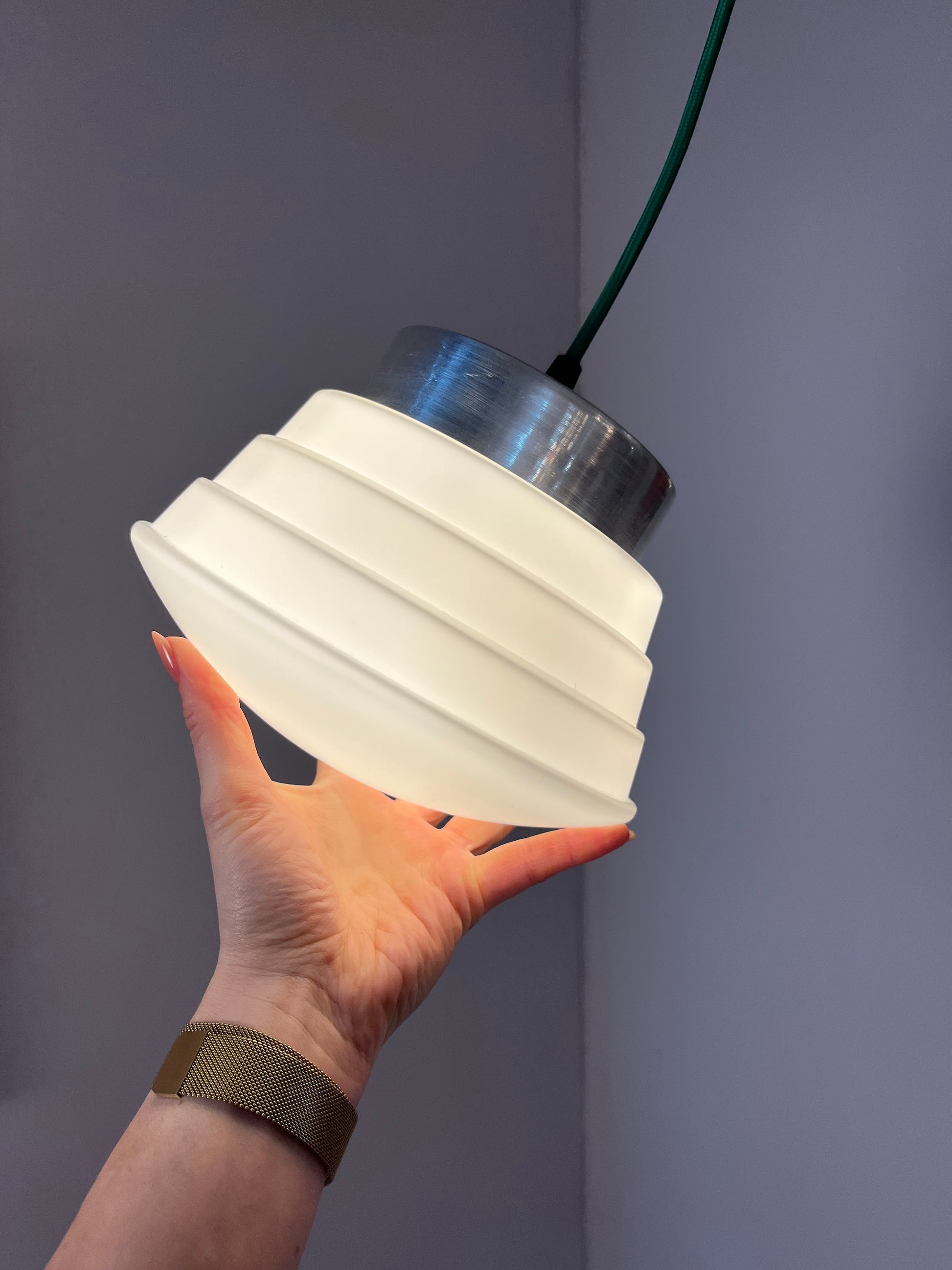 Hängelampe weiß silber Glas