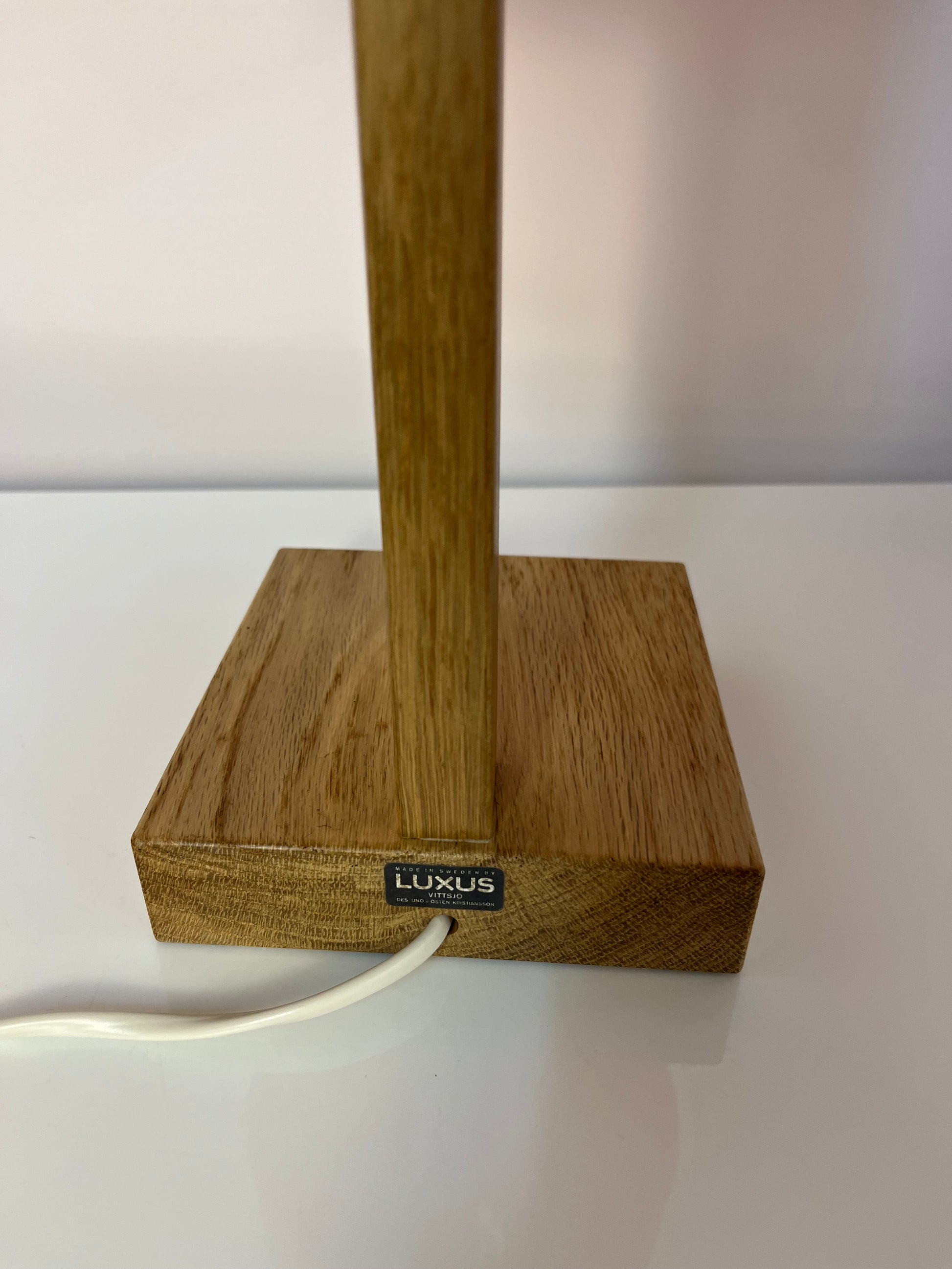 Schreibtischlampe orange Eiche von Luxus Vittsjö