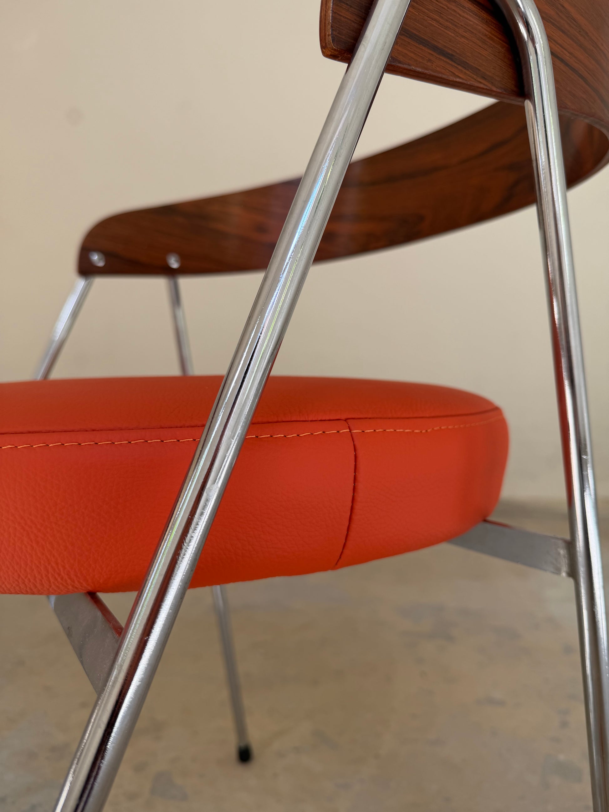 Armlehnstuhl Modell 702 Echtleder Palisander von Roland Rainer für Wilkhahn