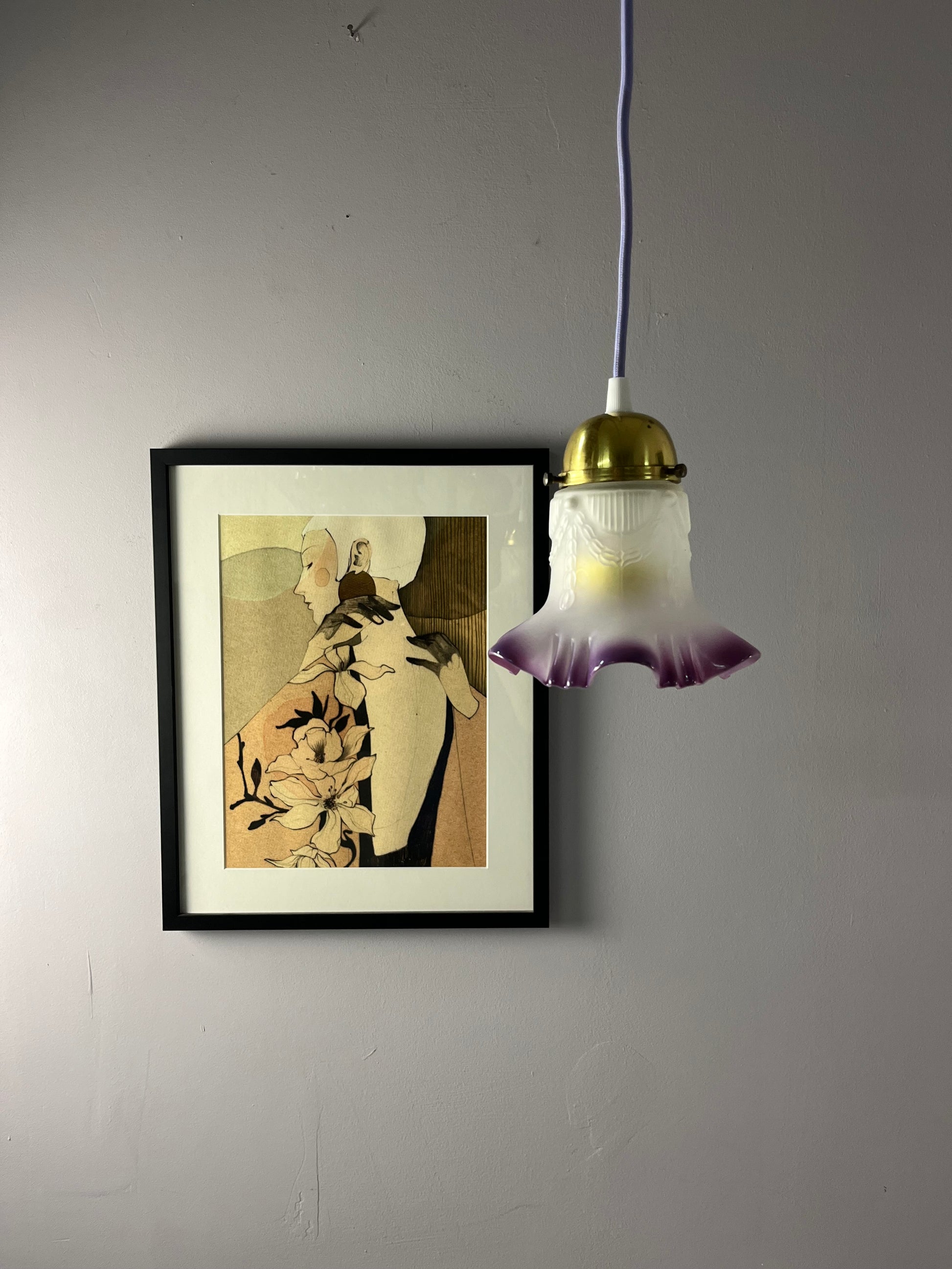 Hängelampe Blume lila Glas Messing