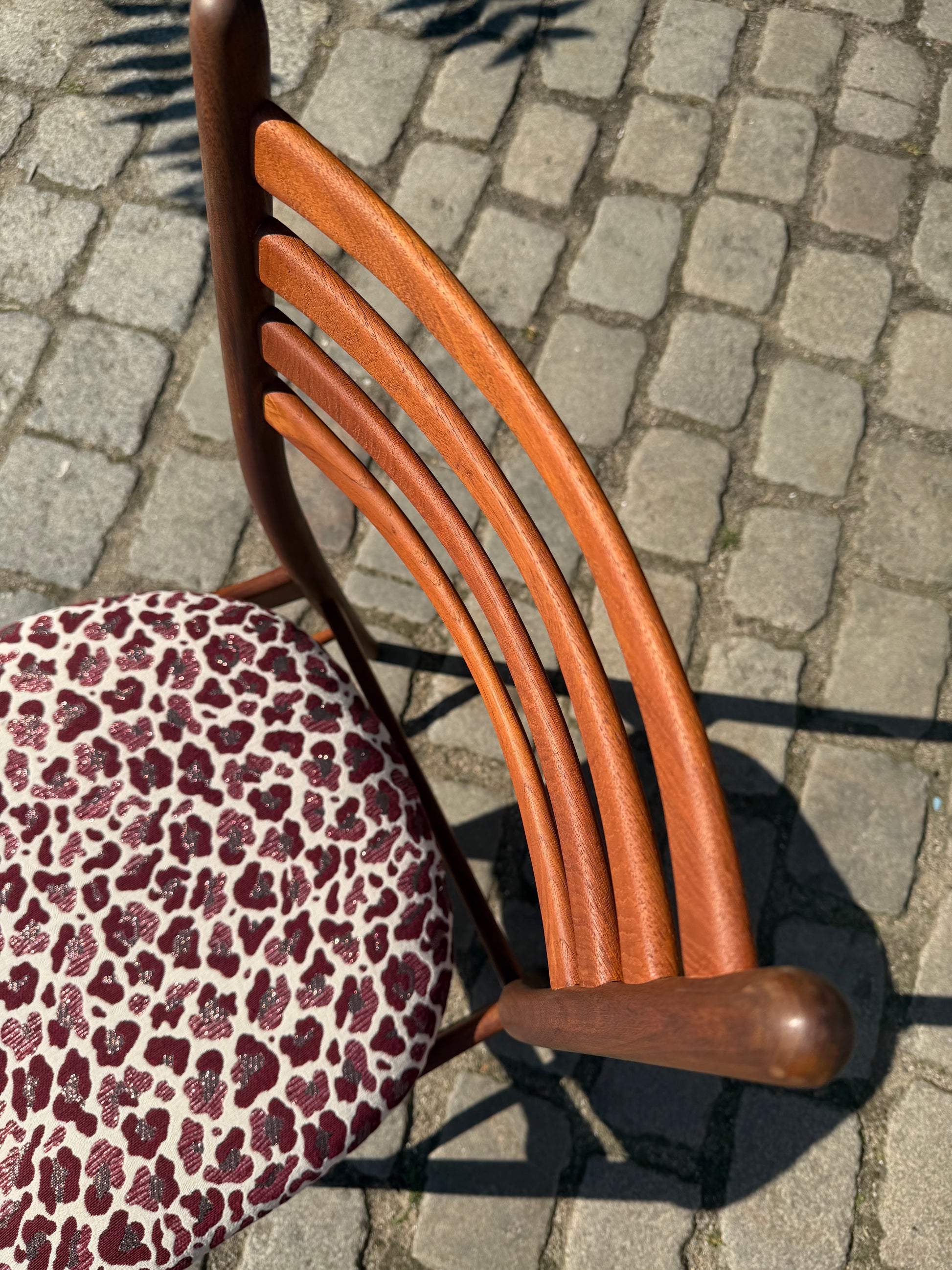 Polsterstuhl Teak neu gepolstert von Georg Leowald für Wilkhan