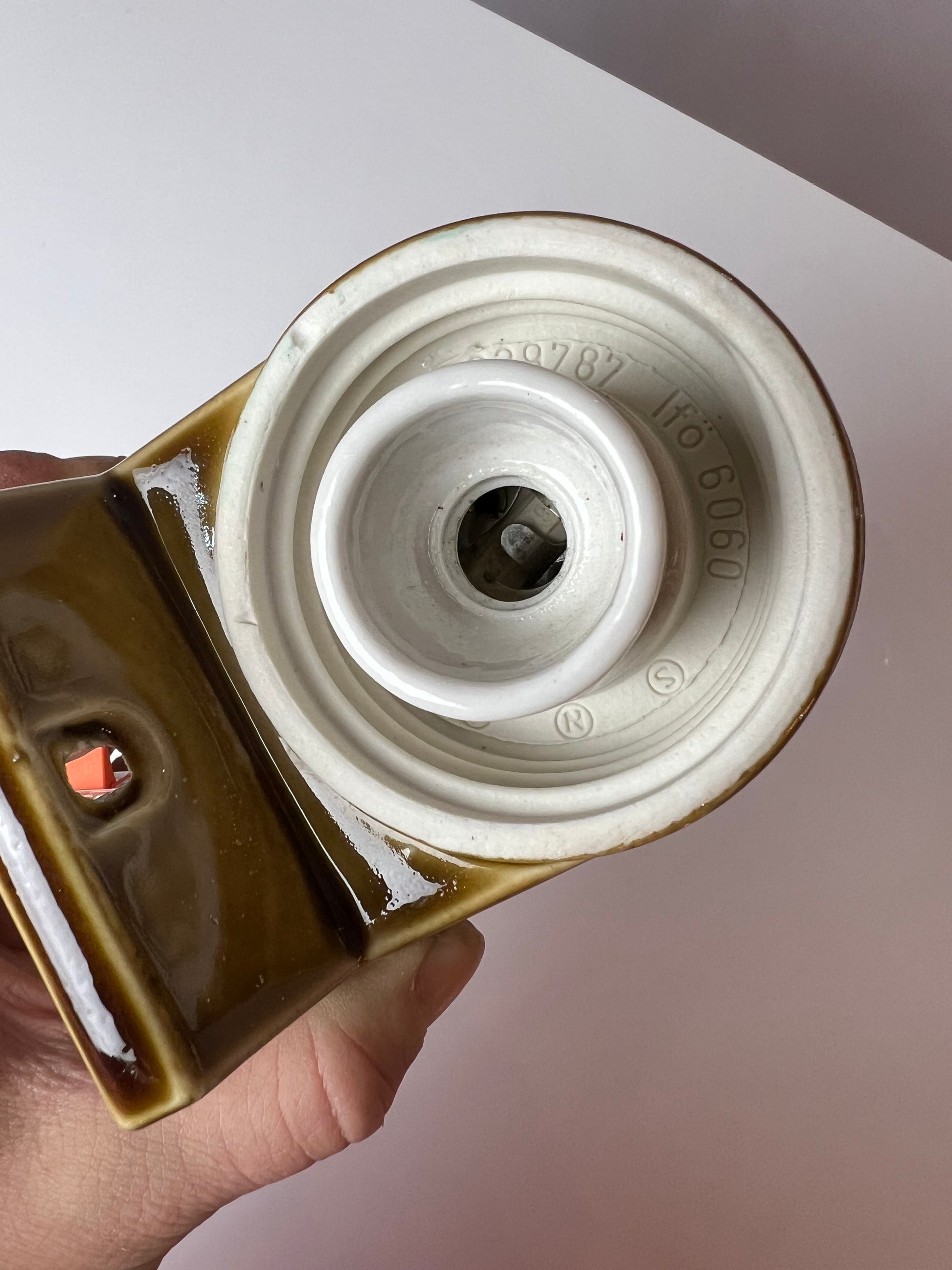 Wandlampe Modell 6060 braun von Sigvard Bernadotte für Ifö