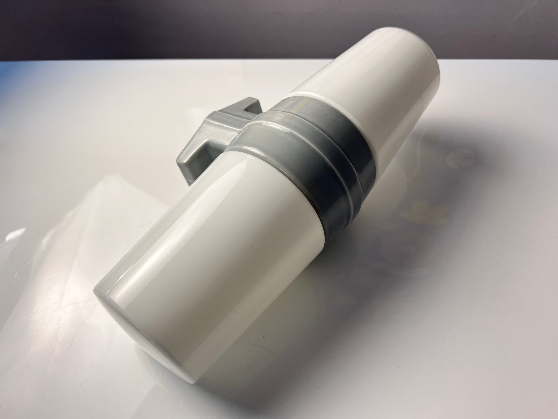 Wandlampe Modell 6065 grau von Sigvard Bernadotte für Ifö