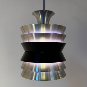 Lamellenlampe Trava silber schwarz lila von Carl Thore für Granhaga
