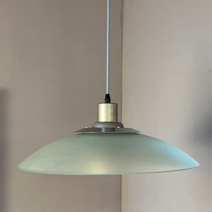 Lamellenlampe Milchglas von von Dana Light