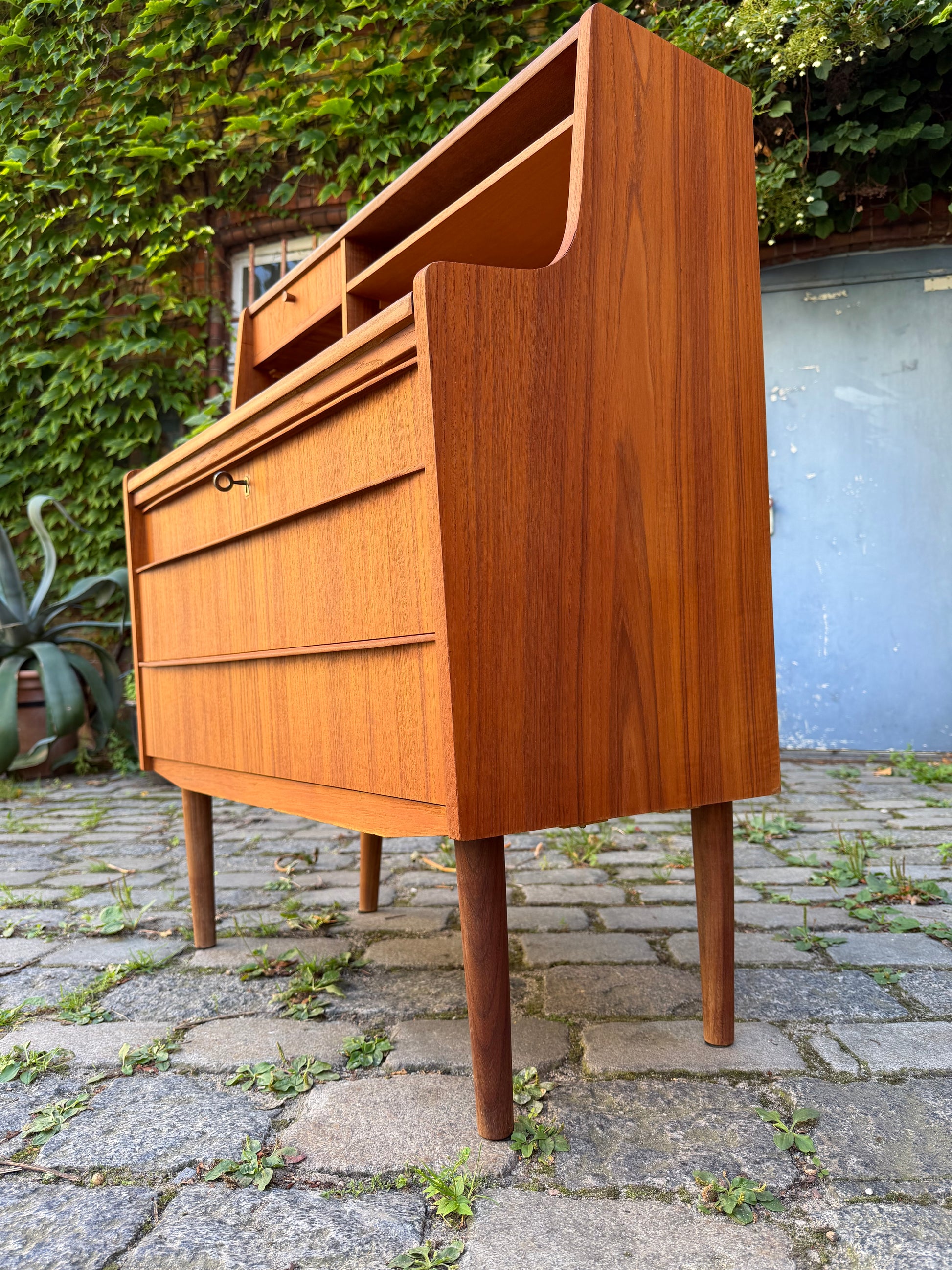 Sekretär Teak mit Spiegel & Schloss aus Dänemark
