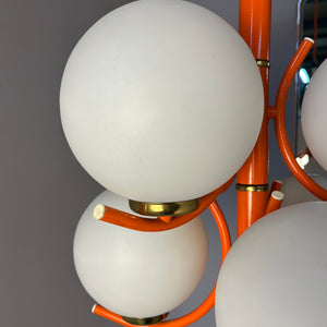 Kronleuchter weiß orange von Richard Essig