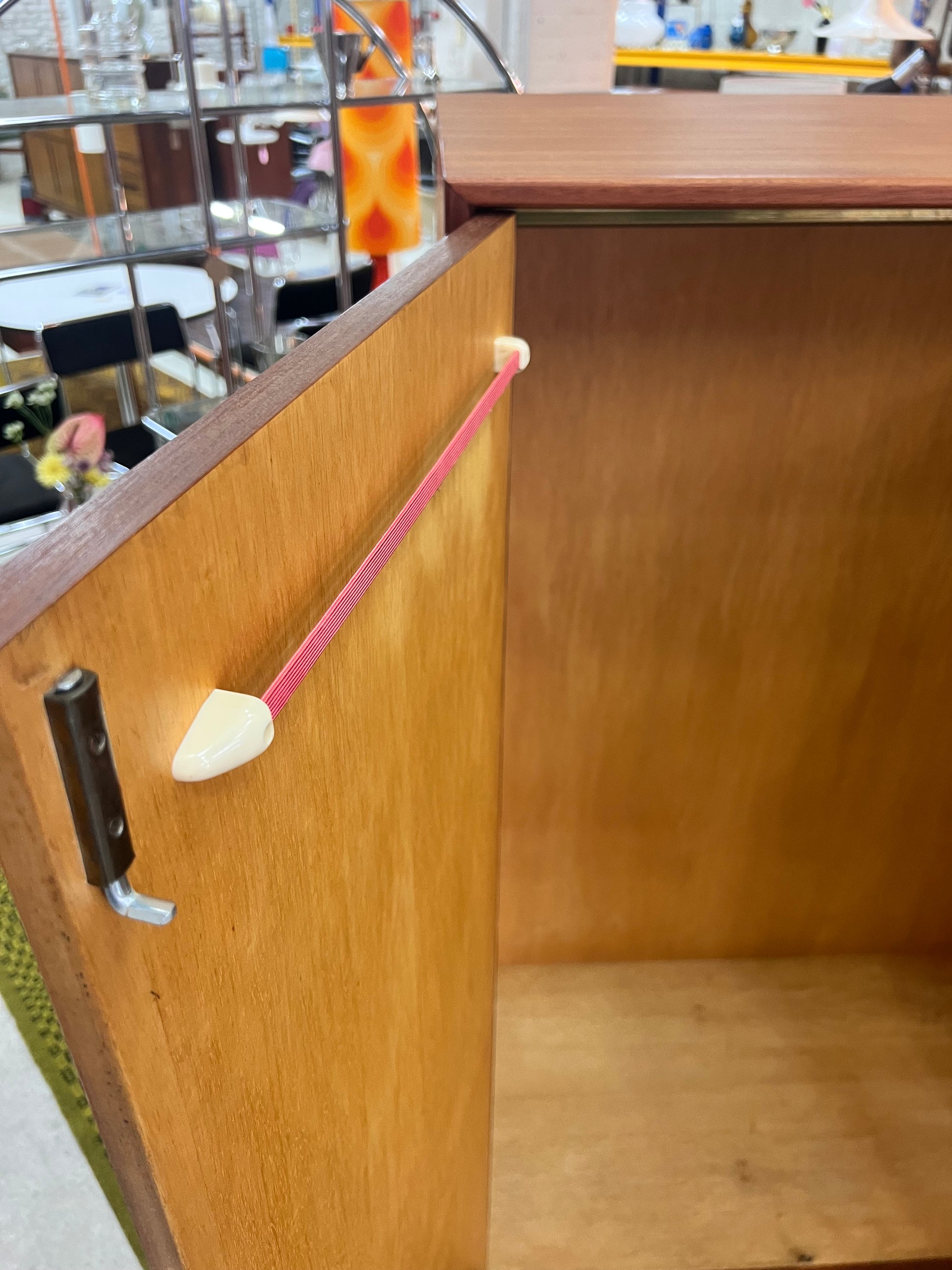 Großer Kleiderschrank Teak von Einrichtungshaus Steguweit & Sohn