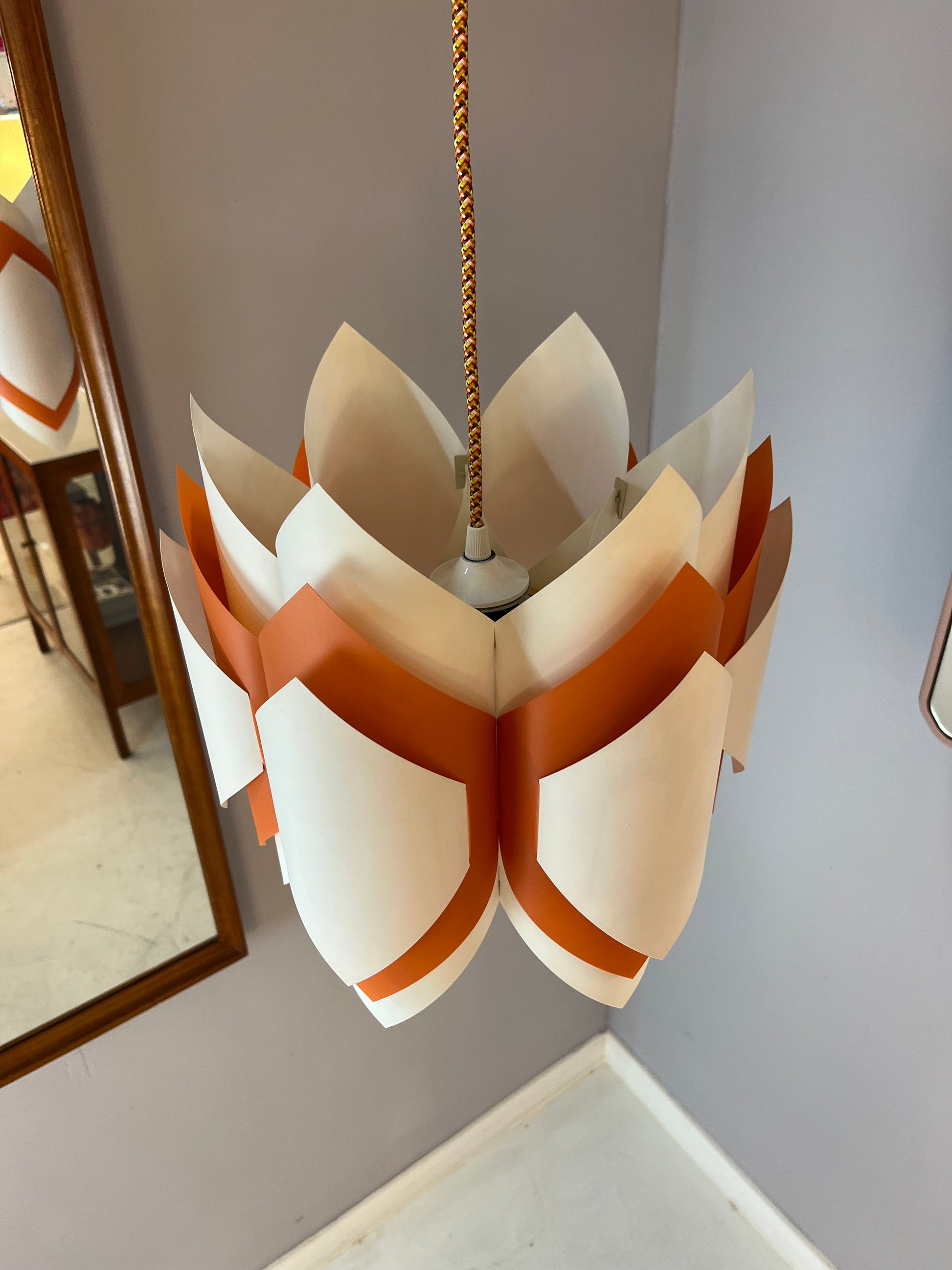 Hängelampe Ballet orange weiß von Lars Schiøler für P.J. Høyrup
