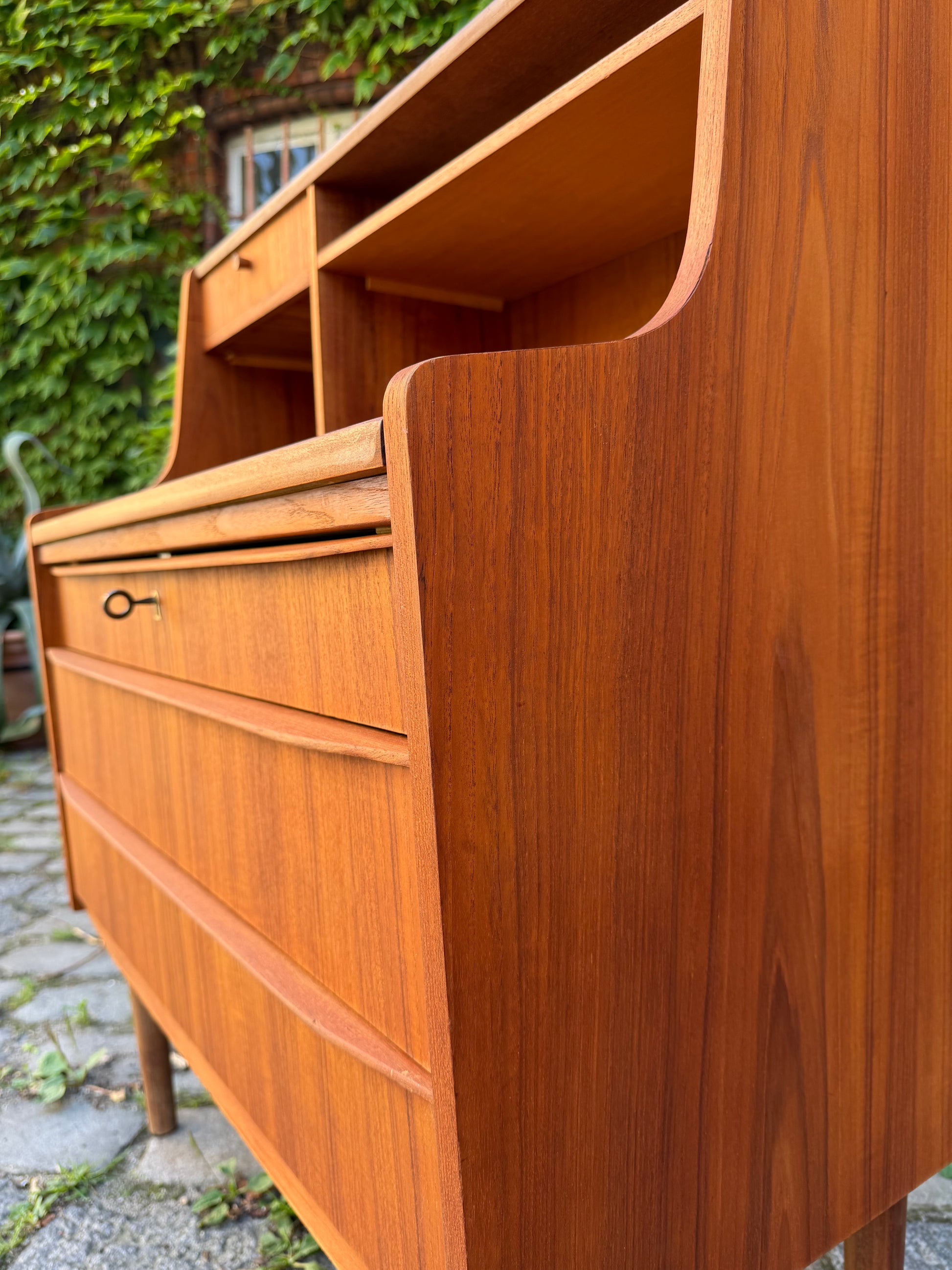 Sekretär Teak mit Spiegel & Schloss aus Dänemark