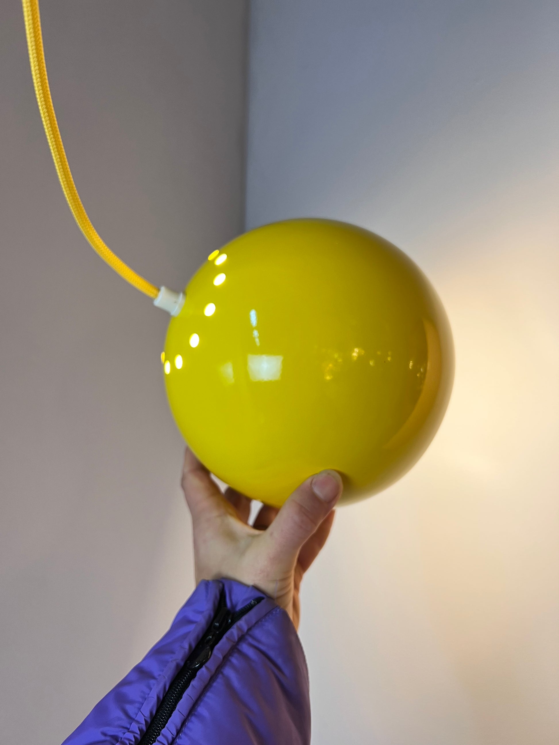 Kugellampe gelb aus Dänemark