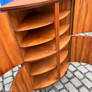Eckschrank Teak mit Schloss aus Dänemark
