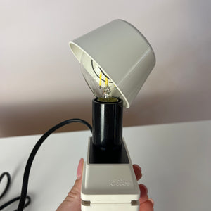 Klemmlampe weiß mit Metallschirm von Elios