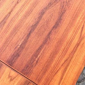 Kleiner ausziehbarer Esstisch Teak aus Dänemark