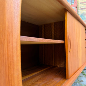 Sideboard Teak von H.P. Hansen