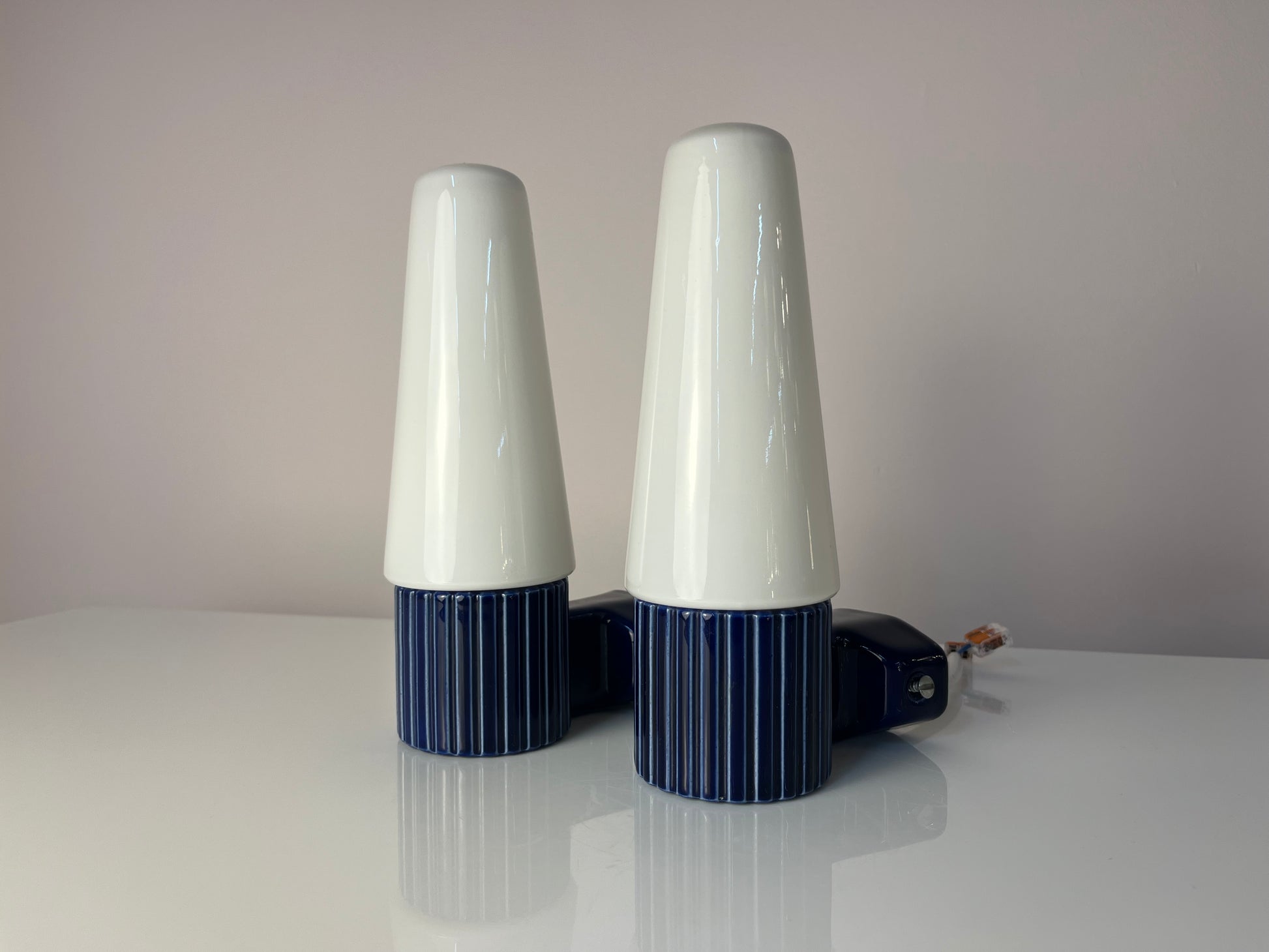 Set: 2x Wandlampe Modell 6020 blau von Sigvard Bernadotte für Ifö