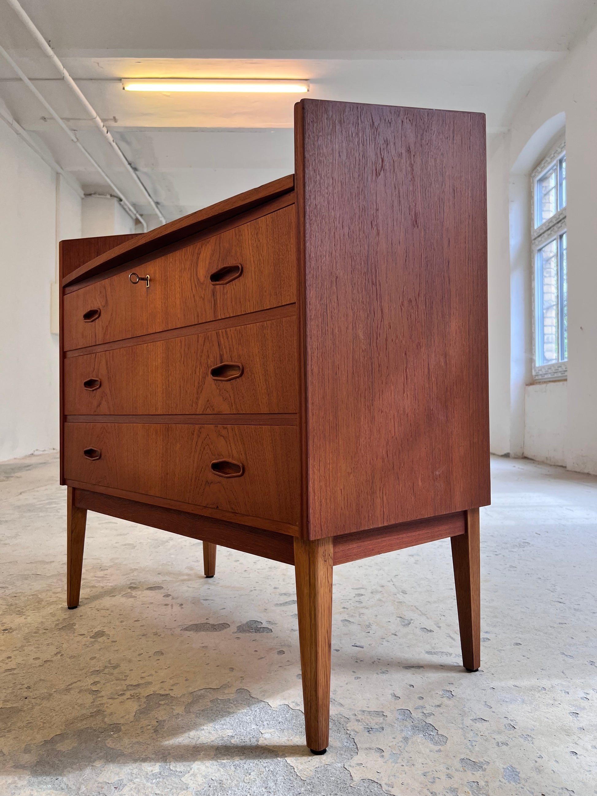 Sekretär Teak aus Dänemark