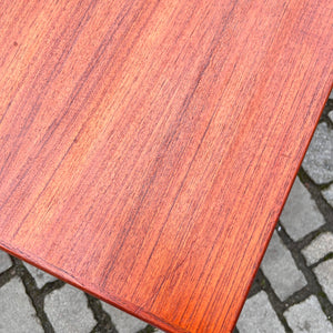 Ausziebarer Esstisch Teak von Henning Kjearnulf