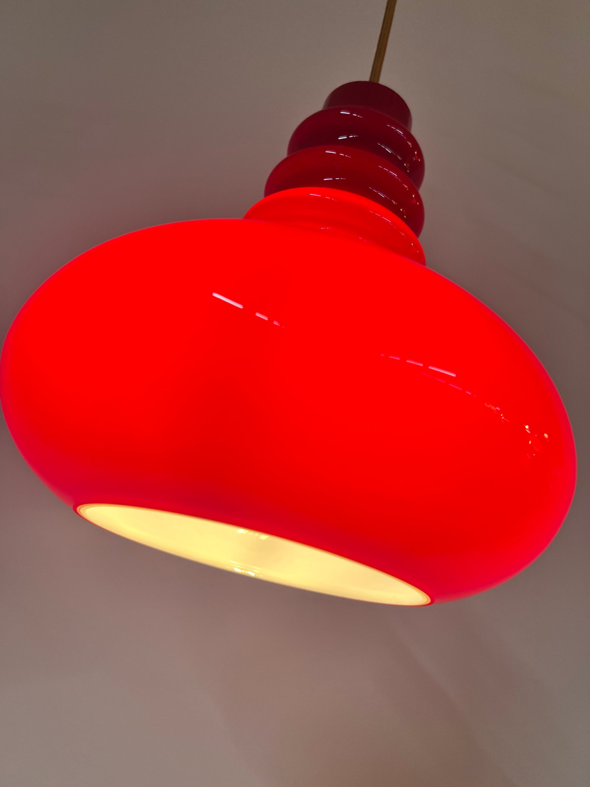Hängelampe rot Glas von Peill & Putzler