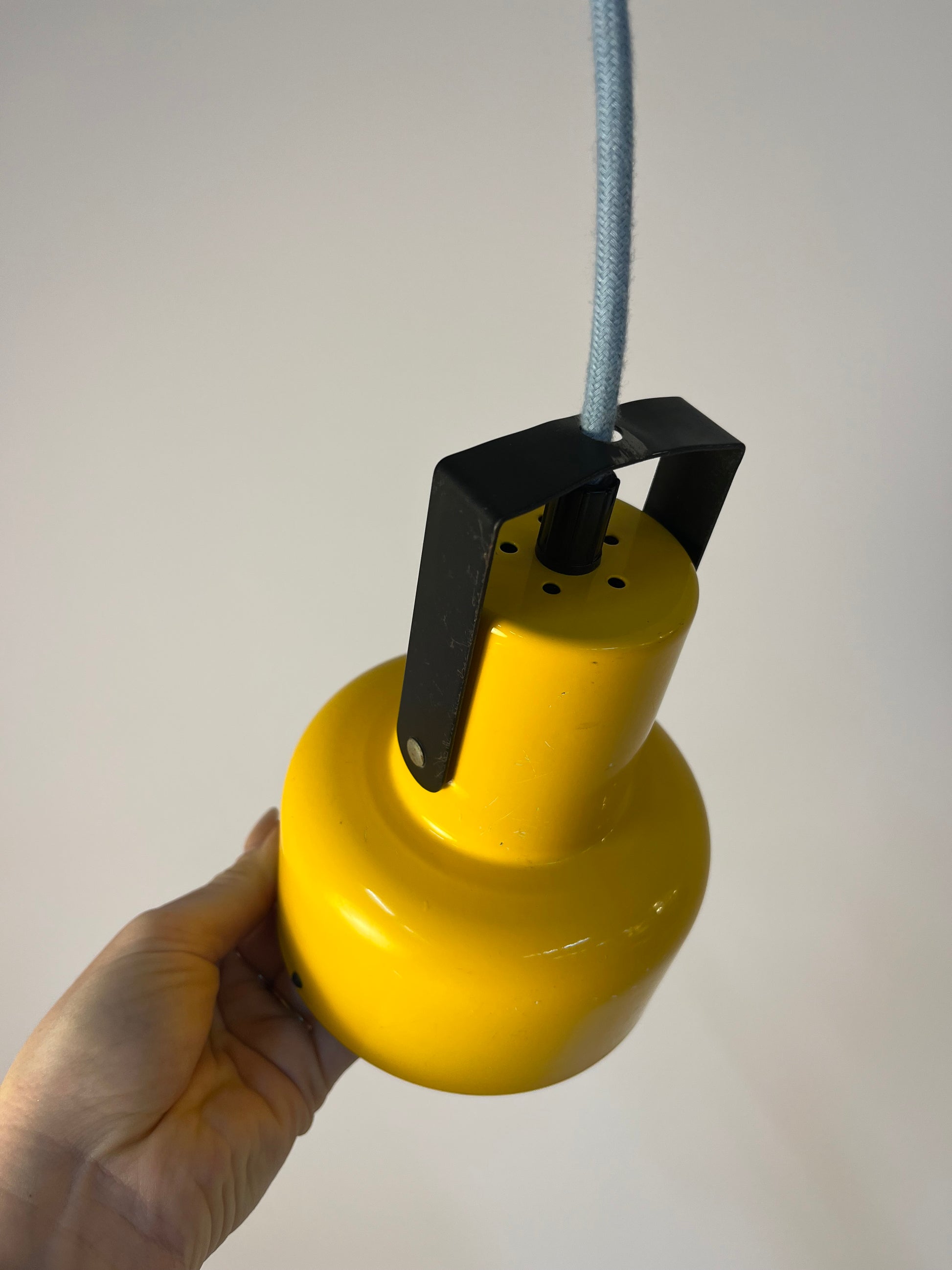 Hängelampe gelb von Brilliant Leuchten