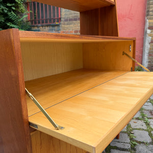 Schrank mit Klappfächern & Vitrine von VEB Möbelindustrie Halle