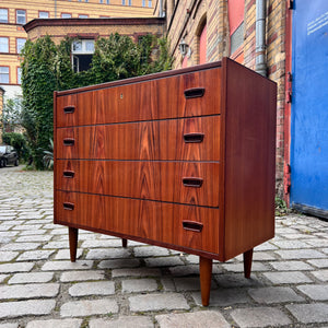 Flache Kommode Teak aus Dänemark