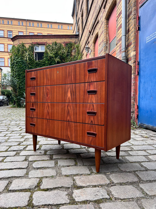 Flache Kommode Teak aus Dänemark