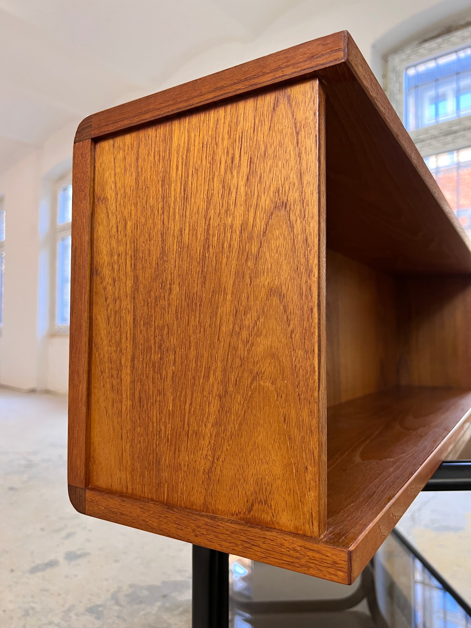 Schmales Regal Modul Teak