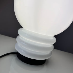 Tischlampe weiß Glas von Glashütte Limburg