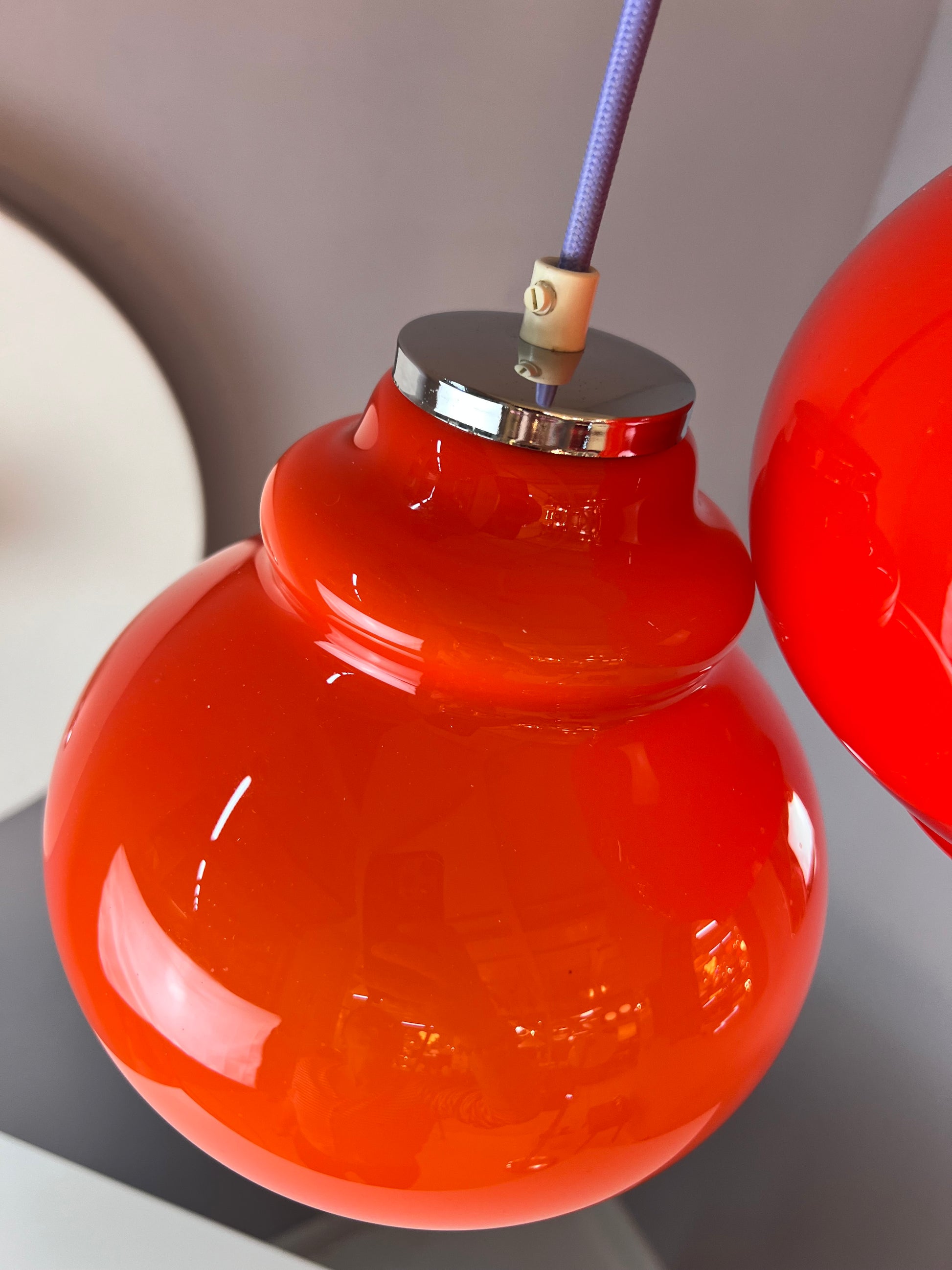 Hängelampe orange Glas aus Westddeutschland