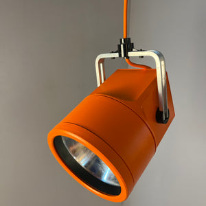 Strahler Unispot orange neu lackiert von Louis Poulsen