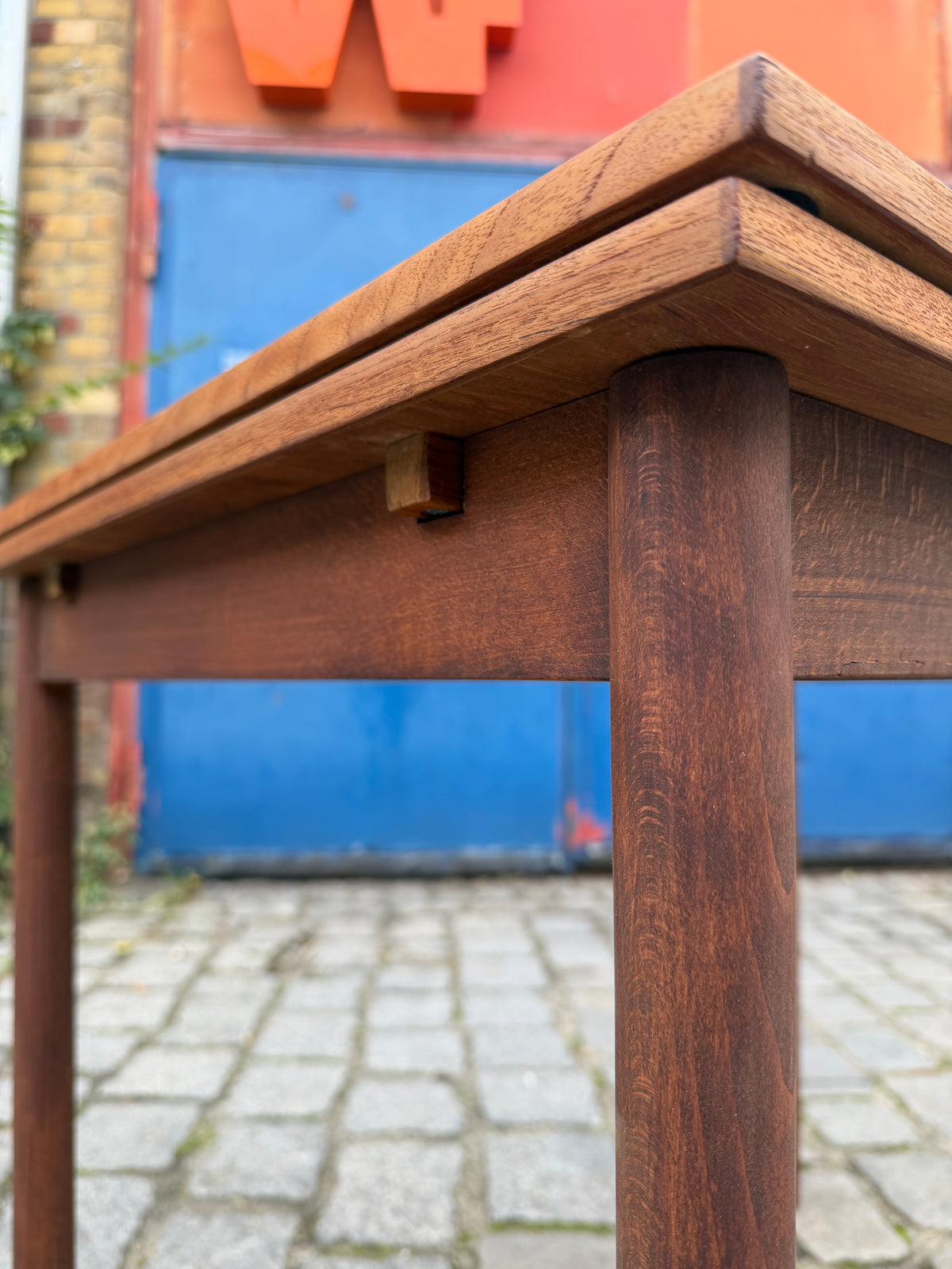 Kleiner, ausziehbarer Esstisch Teak aus Dänemark