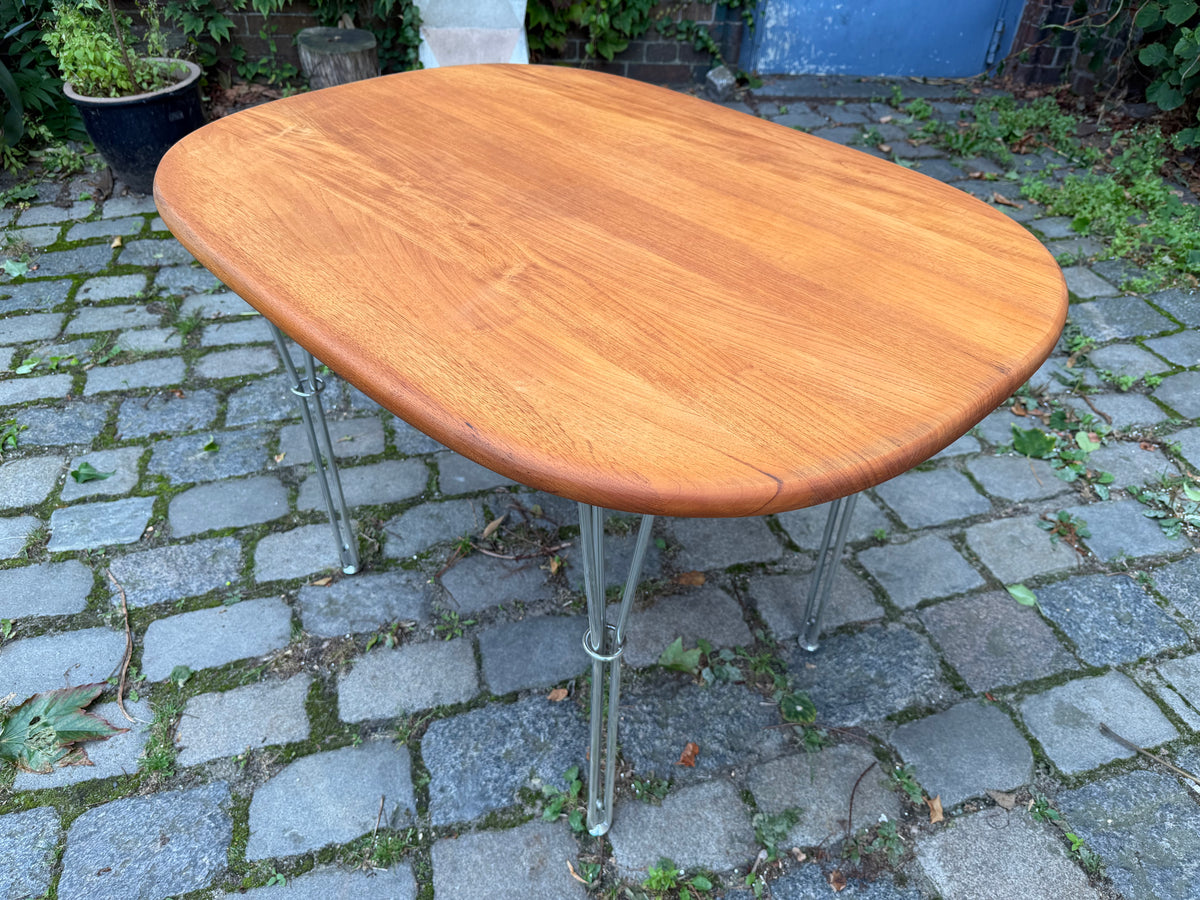 Esstisch Teak mit Hairpinlegs aus Dänemark