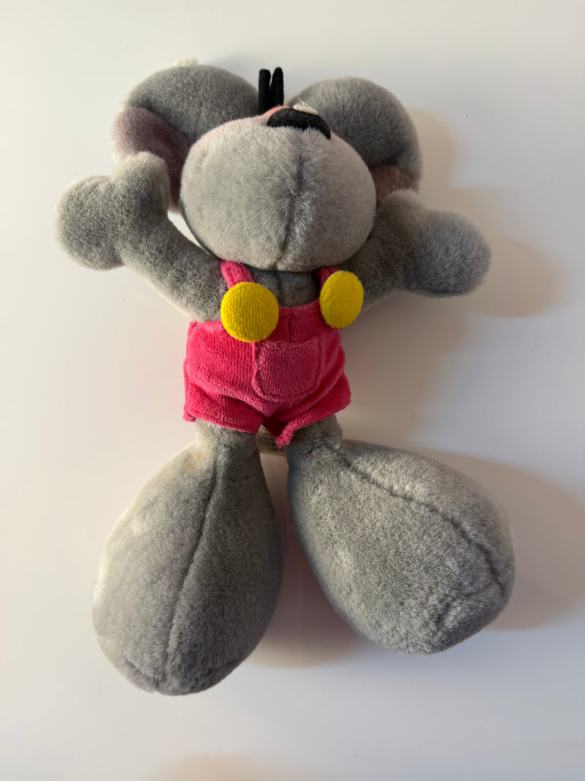 Diddl Maus mit pinker Latzhose von Thomas Goletz