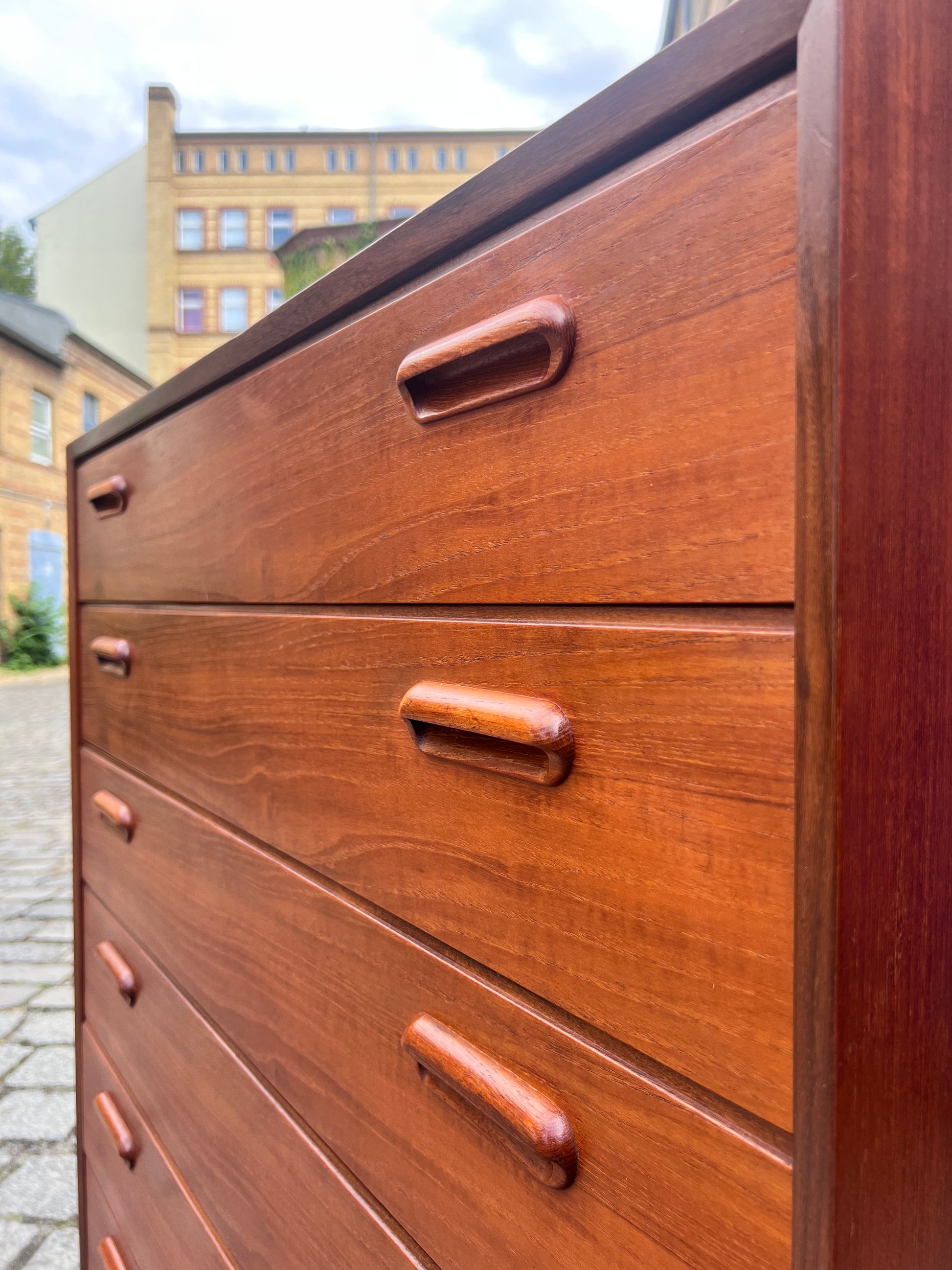 Breite Kommode Teak zugeschrieben Borge Mogensen
