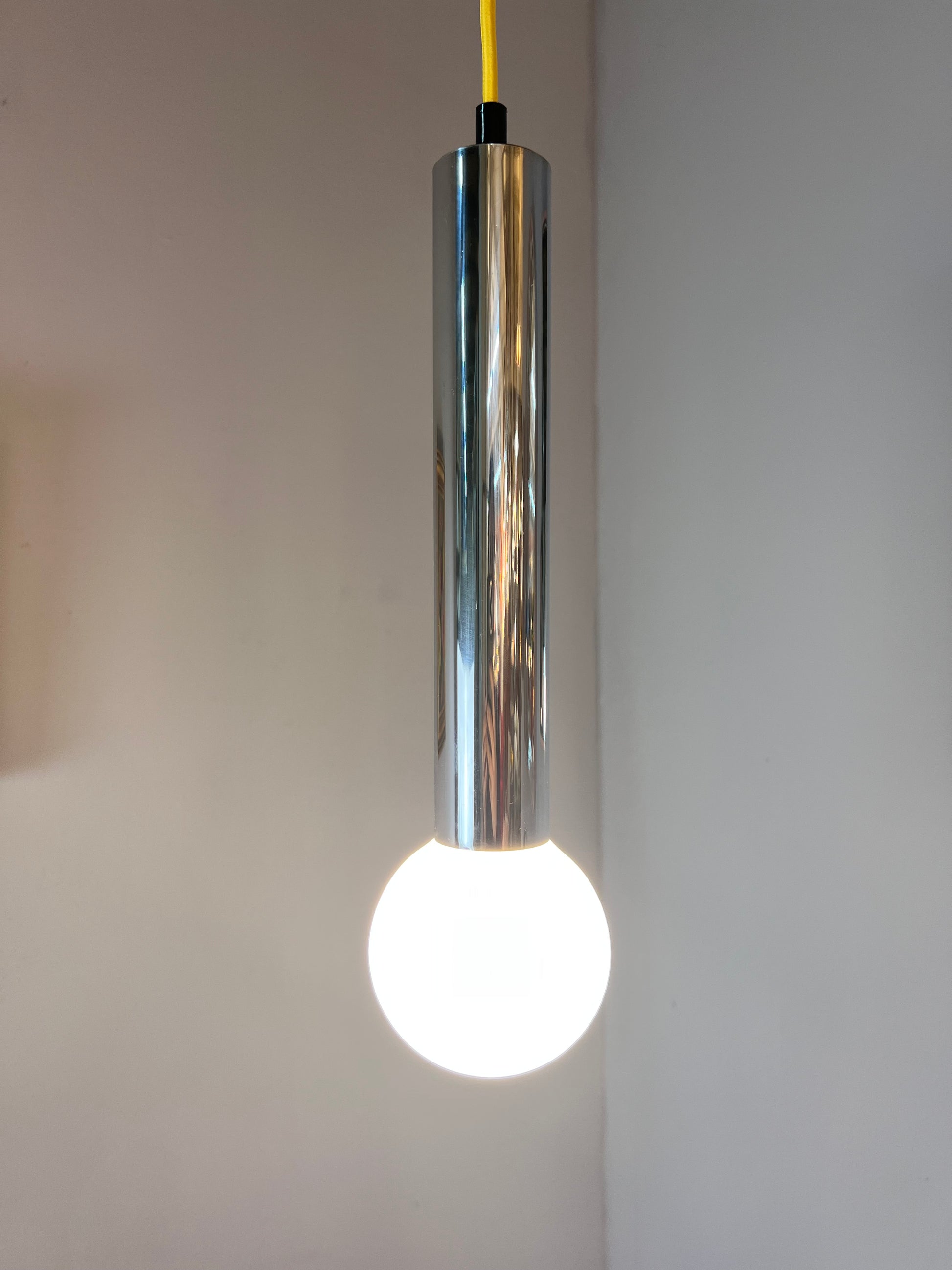 Hängelampe Chromstab mit LED von Glashütte Limburg