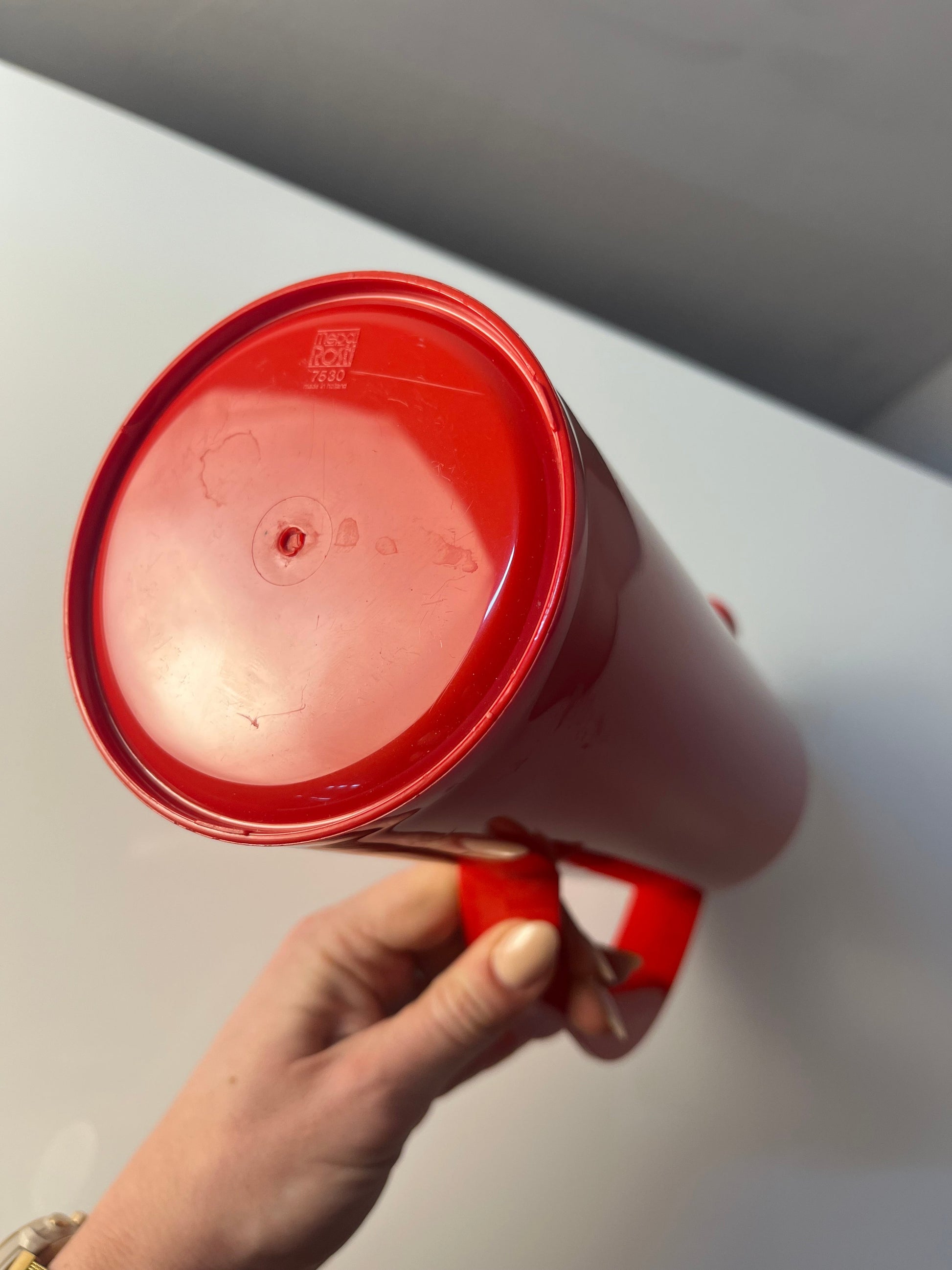 Kanne Typ 7530 rot von Mepal Rosti