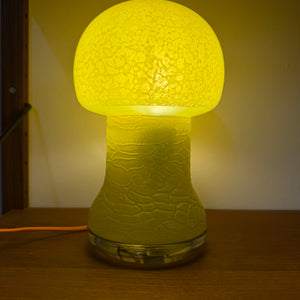 Pilzlampe gelb Glas von Karin Korn für Beleuchtungsglaskombinat Görlitz
