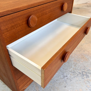 Kommode Teak mit runden Griffen aus Dänemark