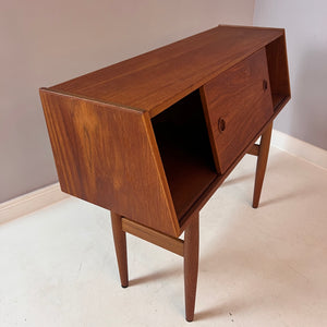 Kommode No. 31 Teak von Aksel Kjersgaard
