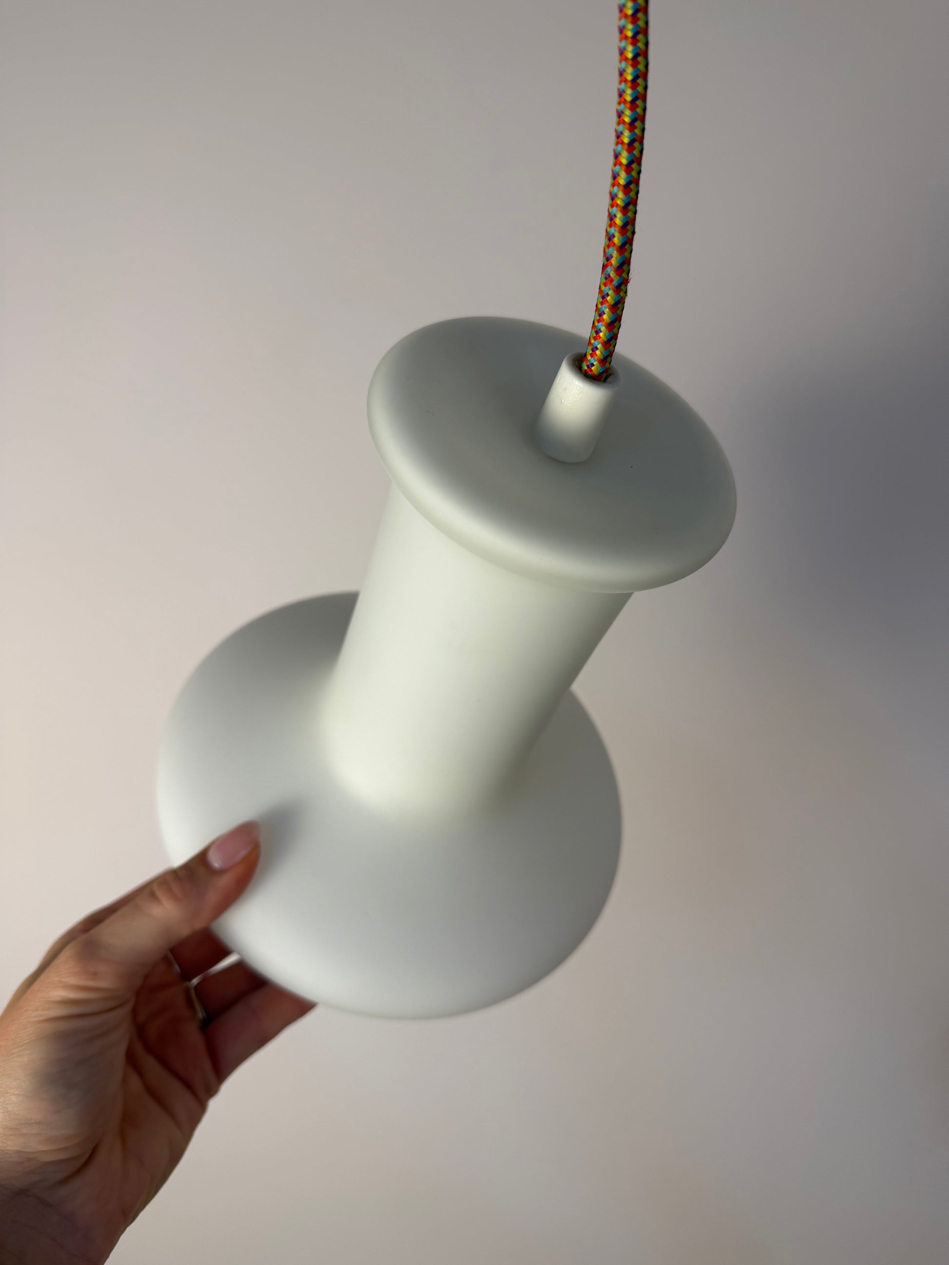 Hängelampe mattweiß Glas aus Dänemark
