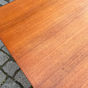 Esstisch Teak & Eiche ausziehbar aus Dänemark